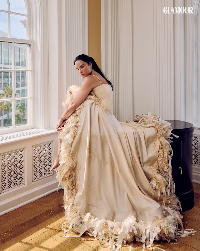 Demi Lovato: "Finalmente, aceitei o meu corpo como ele é, desde que esteja saudável''