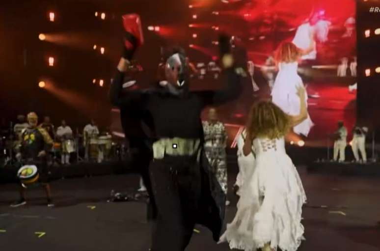 Daniela Mercury ironiza filme ‘Dark Horse’ no palco do Rock in Rio: ‘Viva a democracia’